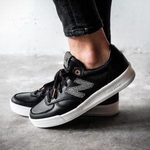 New Balance WRT300GR, Women's Limited Edition W9.5